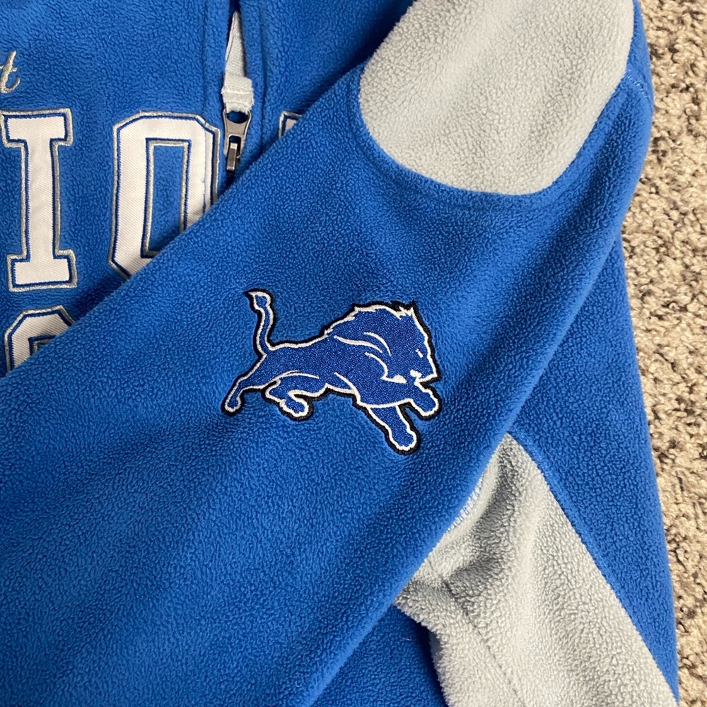 Detroit Lions Zip Hoodie - Picture 2 of 5